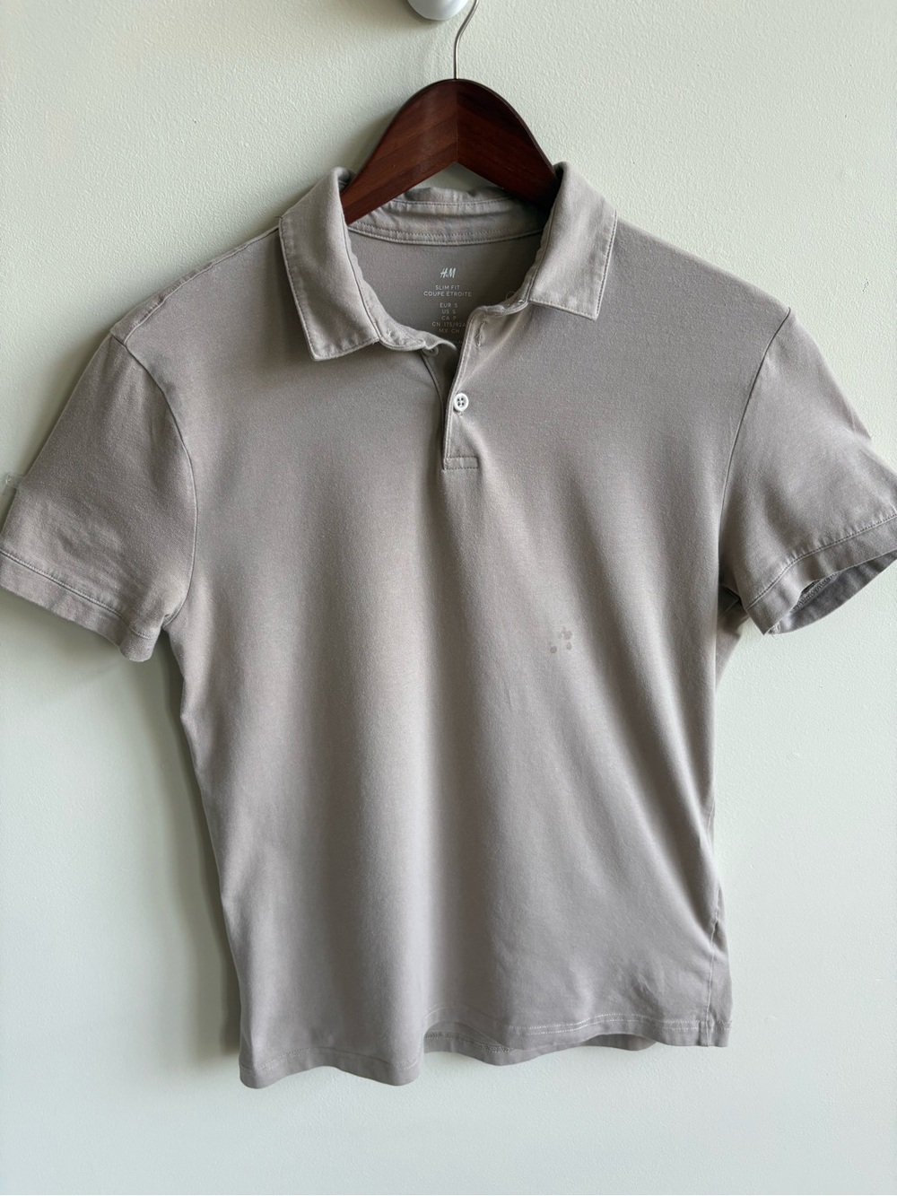H&M Men's Polo Shirt in Taupe Gray
